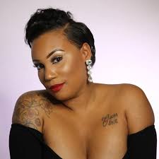 We had a fabulous photo shoot at Robert Mueller Park with Terri Williams  author. She is a extraordinary book Arthur. We are sharing her latest  information about her books if anyone is