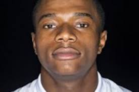 NATIONAL SIGNING DAY 2019: Athletes around metro sign national letters of  intent to play college football