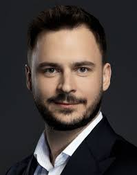 Daniel Kempa, Savills