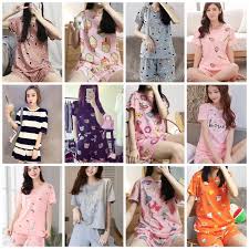 Tentunya mama akan sangat nyaman untuk mengenakannya baik disaat cuaca yang sedang panas atau bagi mama yang mudah berkeringat. Setelan Piyama Hp Hotpants Import Stelan Baju Tidur Wanita Baju Santai Baju Rumah Lengan Pendek Korea Style Murah Lazada Indonesia