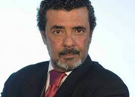 سبحان الله ، من يقول هذا كأنما يقول بأن الدين ناقص ، وأن الرسول صلى الله عليه وسلم أو الله سبحانه وتعالى لم يكن يعلم بأنه سيتم اختراع ومن يفعل ذلك فهو لا يعتدي على زوجته فحسب ولكنه يتعدى على حد من حدود الله. Ø´Ø±ÙŠÙ Ø®ÙŠØ± Ø§Ù„Ù„Ù‡ ÙŠØ³ØªÙ†Ø¬Ø¯ Ø³Ø£Ø¹Ù…Ù„ Ø³Ø§Ø¦Ù‚ ØªØ§ÙƒØ³ÙŠ Ø¨Ø¯Ù„Ø§ Ù…Ù† Ø§Ù„Ø¹ÙŠØ´ Ø¨Ø§Ù„Ø³Ù„Ù Ø®Ø¨Ø± ÙÙŠ Ø§Ù„ÙÙ†