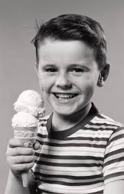 🥳SATURDAY! DJ Brad's TWERK OFF competition🍑 ISO judges👀…Prizes for 1st &  2nd place🥇🥈Spread the word! #riverbottombar #bar #bentleyproductions  #placetobe #DavisOk #partydeck #dj