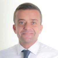 Michael Mee's Instagram, Twitter & Facebook