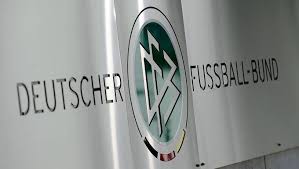 Alle übrigen mitglieder der kommission traten zurück und machten das gremium handlungsunfähig. Dr Irina Kummert Neu An Der Spitze Der Dfb Ethikkommission Sport Rhein Erft