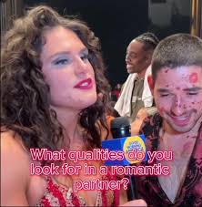 Ilona ma’am respectfully he basically said “I’m right here” 😭 also that  “almost” kiss had me smiling at my phone like a child #DWTS #Ilonamaher  #Alanbersten #Ilonaandalan @Ilona Maher @Alan