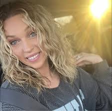 Christy Deaton's Instagram, Twitter & Facebook