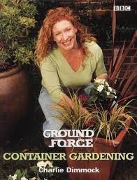 Trench boxes, trench sheets and piles, light and heavy duty hydraulic bracing. Ground Force Von Charlie Dimmock Gebraucht 9780563488095 World Of Books