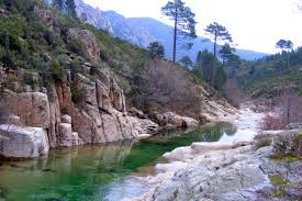 Piscine Naturelle Du Cavu Sainte Lucie De Porto Vecchio Corse Du Sud Corse Routard Com