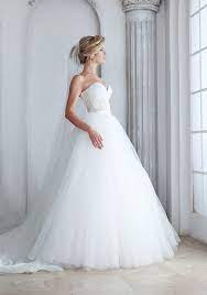 We did not find results for: Brautkleider Stilrichtungen Claudia Kellner Brautmode