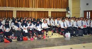 27 peserta cpns kominfo berubah statusnya dari memenuhi syarat jadi tidak memenuhi syarat, cek daftarnya disini. Kementerian Komunikasi Dan Informatika