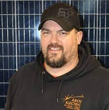 Eric Luecke's Instagram, Twitter & Facebook