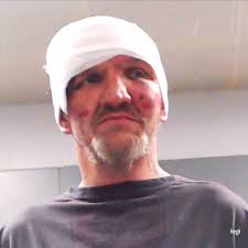 Larry Hamrick's Instagram, Twitter & Facebook