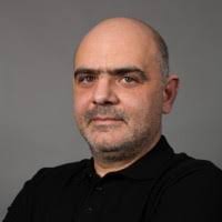 70+ perfiles de «Halmagean»