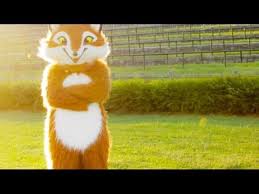 What Does The Fox Say Song Youtube This Parody Is All The Rage At My Daughter S School Brain Break Videos Ylvis Songs