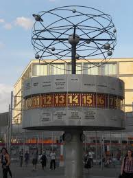 Weltzeituhr Berlin Alexanderplatz Deutschland Germany Juli 2010 Berlin Broadway Shows Broadway Show Signs
