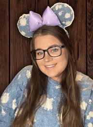 Brittany Wininger's Instagram, Twitter & Facebook