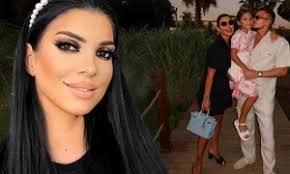 Anda Adam s-a logodit cu noul iubit, Yosif Eudor Mohaci! Cum a fost cerută  în căsătorie