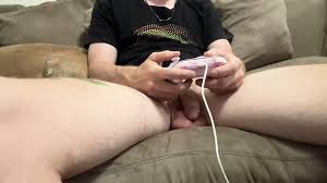 Playing Xbox with My Cock out: Gay Amateur Amateur Porn feat. Mike Todd