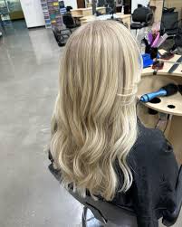 Fashion•editorial using @realoscarlopez beautiful headpieces! #fashion  #fashionstyle #highendfashion #fashionista #makeup #makeuptutorial  #makeuplooks #makeupartist