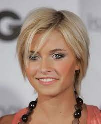 kurze haare frauen frisuren lena gercke kurze haare lena gercke frisur frisuren
