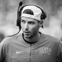 Kyle Buckner (@CoachBuck25)