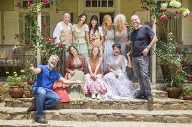 Orgulho e paixão teve seus teasers revelados em 24 de fevereiro de 2018. Apos 250 Dias De Gravacao Elenco De Orgulho E Paixao Fala Sobre A Trama Sem Grandes Pretensoes Tv Foco