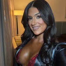 Dmitri George (@dmitri_thebootygod) • Instagram photos and videos