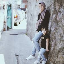 Bekas isteri ally iskandar, farah lee kembali ke malaysia setelah 9 bulan berada di united kingdom kerana menyambung. Kalau Orang Tengok Macam Tiada Maruah Farah Lee Kongsi Proses Cerai Usaha Selamatkan Rumahtangganya