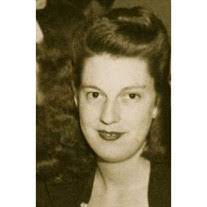 Henrietta Beck's Instagram, Twitter & Facebook