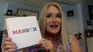 The Manbox March 2022 /subscription box