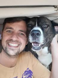 Kim Dowd's Instagram, Twitter & Facebook