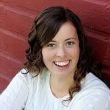 Alex Mounts's Instagram, Twitter & Facebook