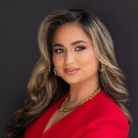 Simran Datta's Instagram, Twitter & Facebook