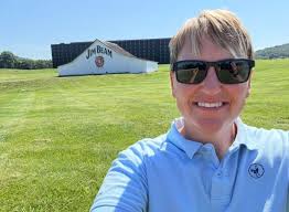 2025 has been one of the most transformative, exciting and challenging  years of my life. I turned 40 and made some big moves! I wrapped up two  years of MBA coursework with