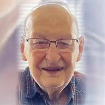 Lloyd E. Walters Obituary