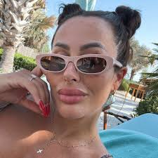 28-08-2024 ❤️ One year of love, togetherness , laughter, and unforgettable  memories. Every day by your side is a gift. Thank you for being my source  of happiness. Happy anniversary to us!