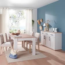 Je voudrais savoir quel couleur de peinture mettre pour la salle a manger pour donner une ambiance nature. Peindre Un Mur De Couleur Donner Du Style A Votre Maison Blog But