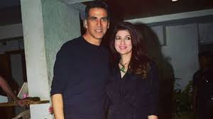 Twinkle Khanna Explains Meaning Of Love Sharing Mushy Photo With Akshay Kumar Celebrities News India Tv What to do when your friend has different political views. twinkle khanna explains meaning of love