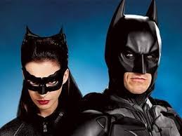christian bale as batman anne hathaway as catwoman in the dark knight rises can t wait komik oyun