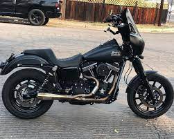 96 Likes 1 Comments Dyna Owners Group Uk Dyna Dogsuk On Instagram Tag Dyna Dogsuk For A Feature Fb Dyna Bikes Girls Motorcyle Club Style