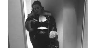 #sunshine #hotmomsummer #mombod #curvyisbetter #plussize #fyp. Curvy Girls Make Better Lovers