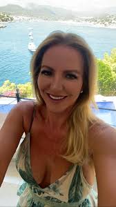 Sue Thornton (@suey_t)