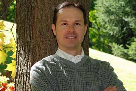 Kevin kelly owns the village pet supply in lakefield. Village Pet Supply Lakefield Petslover