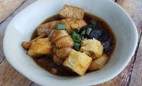 Unlike the hokkien style bak kut teh, which is darker in color and more heavily spiced, the teochew variety is prized for its clear peppery broth. How To Cook Chicken Bak Kut Teh Chik Kut Teh Jackie M