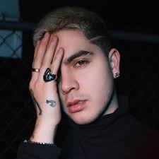 Los internautas se han cuestionado quienes son los hermanos de juan de dios pantoja, por lo que en la verdad noticias te compartimos que el famoso influencer y cantante del género urbano tiene 4. Cesar Morales Ceo De Badabun Responde A Juan De Dios Pantoja