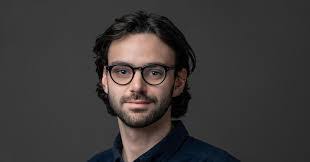 Eric Pickle's Instagram, Twitter & Facebook