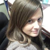 Sara Stem's Instagram, Twitter & Facebook