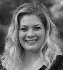 Beth Massengale's Instagram, Twitter & Facebook