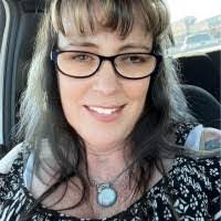 Karen Bearden's Instagram, Twitter & Facebook