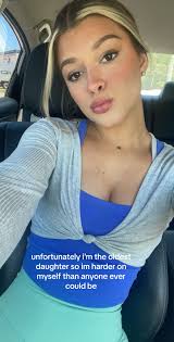 lauren🫶🏽 (@lauren.barta_)